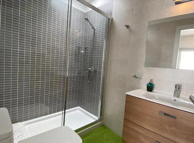 Lola * بويرتو ذيل كارمين