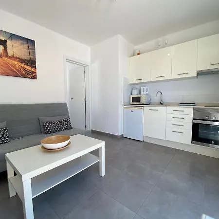 Lola Apartment Puerto del Carmen (Lanzarote)